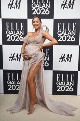 STOCKHOLM, SWEDEN 20260424 Kenza Zouiten arrives at the Elle gala at the Grand Hotel on Friday STOCKHOLM SWEDEN x10080x  Copyright: xFredrikxSandberg TTx ELLE GALAN 2026 sTBM2MdVmPs