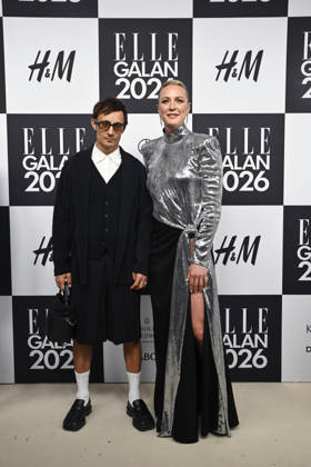STOCKHOLM, SWEDEN 20260424 Daniel Adams Ray and Sarah Sjöström arrive at the Elle Gala at the Grand Hotel on Friday STOCKHOLM SWEDEN x10080x  Copyright: xFredrikxSandberg TTx ELLE GALAN 2026 vwzIijLdQZs