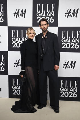 STOCKHOLM, SWEDEN 20260424 Linda Öhrn and Pär Lernström arrive at the Elle gala at the Grand Hotel on Friday STOCKHOLM SWEDEN x10080x  Copyright: xFredrikxSandberg TTx ELLE GALAN 2026 16-GNnPoDrs
