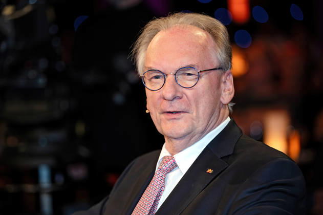 MDR - Riverboat. Dr. Reiner Haseloff ( Ministerpräsident a. D. von Sachsen-Anhalt ) anläßlich der Aufzeichnung der MDR - Talkshow Riverboat am 24.04.2026 in der Mediacity Leipzig. 20260424ADO0057