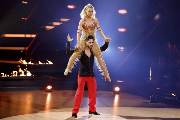 Schauspieler Jan Kittmann (GZSZ) und Tänzerin Kathrin Menzinger bei der siebten Tanzshow der 19. Staffel der RTL-Tanzshow Lets Dance im Coloneum. 24.04.2026 NRW Deutschland Copyright: xChristophxHardtx