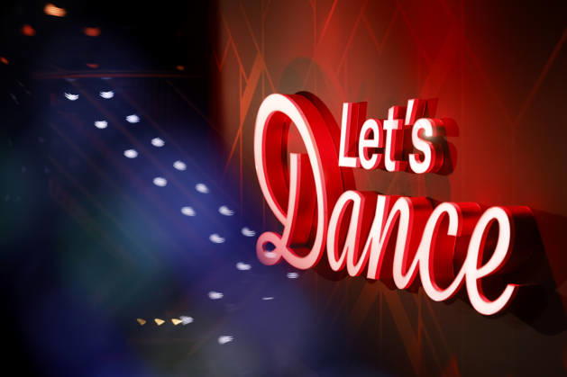 Das Logo der Sendung Lets Dance zu sehen bei der siebten Tanzshow der 19. Staffel der RTL-Tanzshow Lets Dance im Coloneum. (Themenbild, Symbolbild) 24.04.2026 NRW Deutschland Copyright: xChristophxHardtx