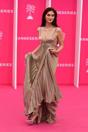Pink Carpet - The 9th Canneseries International Festival in Cannes, France - 24 Apr 2026 Pia Wurtzbach attends Day Two of the 9th Canneseries International Festival in Cannes. Pink Carpet - The 9th Canneseries International Festival - Day 2.April 24, 2026 Cannes France Copyright: xGianluigixJoriox xSOPAxImagesx GJorio_24,Pink Canneserie_24221