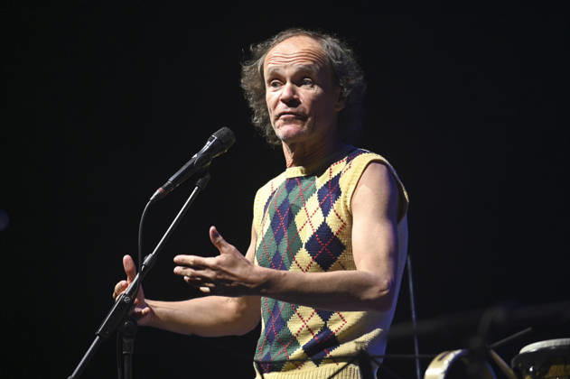 Olaf Schubert mit seinem Programm Jetzt oder now! live in der Swiss Life Hall. Hannover, 24.04.2026