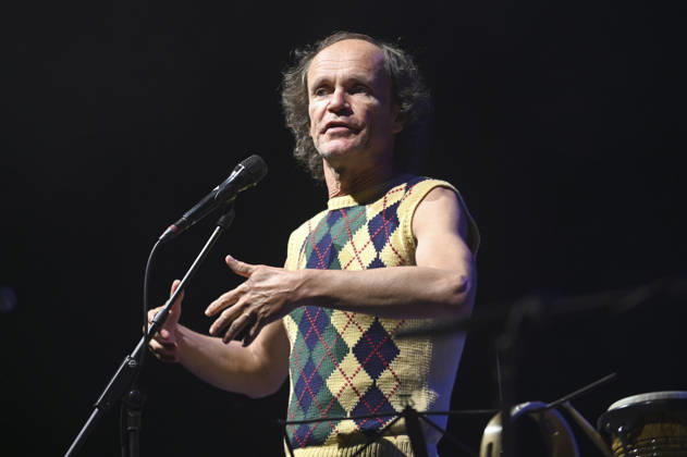 Olaf Schubert mit seinem Programm Jetzt oder now! live in der Swiss Life Hall. Hannover, 24.04.2026