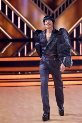 Juror Jorge Gonzalez bei der siebten Tanzshow der 19. Staffel der RTL-Tanzshow Lets Dance im Coloneum. Köln, 24.04.2026 NRW Deutschland Copyright: xChristophxHardtx