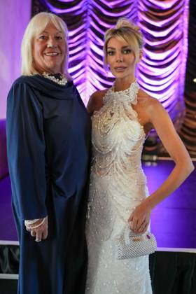 Balance Boost Days by Cathy Hummels. Annika Gassner mit ihrer Mutter Raffaela bei der Balance Boost Days by Cathy Hummels am 24.04.2026 im Europapark Rust. Rust Europa-Park Baden-Württemberg
