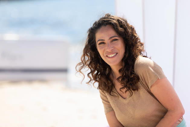 The 9th Canneseries International Festival - Demain Nous Appartient Photocall Samira Lacchab attends the Demain Nous Appartient Photocall at the 9th Canneseries International Festival at Plage Du Majestic on April 25, 2026 in Cannes, France. Photo by Shootpix ABACAPRESS.COM Cannes France  Copyright: xShootpix ABACAx