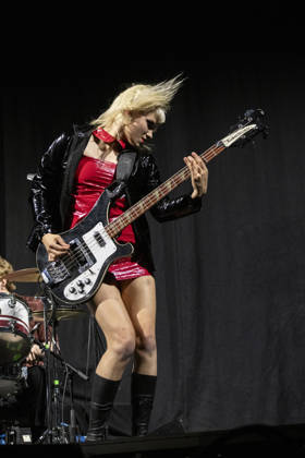 The Molotovs performing live at The O2, London 24 April 2026 The Molotovs performing live at The O2, London 24 April 2026 Issey Cartlidge, singer, bassist The Molotovs are an English rock band from London. It consists of the Cartlidge teenage siblings. The band was formed in 20 and initially consisted of the Cartlidge siblings as well as a drummer. Originally called The Mocktales, they adopted their current name a year later, which refers both to the Molotov cocktail and to the band s rebellious energy . With all concert venues closed due to the pandemic, The Molotovs played their first gigs on streets and in parks across London. This allowed them to circumvent the age restrictions of some clubs. The band s aim was to reflect their adora  Copyright: xDafyddxOwenx xAvalonx 1094257977
