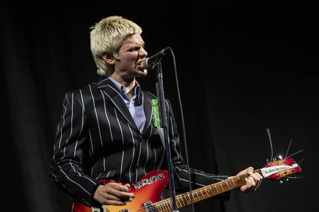 The Molotovs performing live at The O2, London 24 April 2026 The Molotovs performing live at The O2, London 24 April 2026 Matt Cartlidge, singer, guitarist The Molotovs are an English rock band from London. It consists of the Cartlidge teenage siblings. The band was formed in 20 and initially consisted of the Cartlidge siblings as well as a drummer. Originally called The Mocktales, they adopted their current name a year later, which refers both to the Molotov cocktail and to the band s rebellious energy . With all concert venues closed due to the pandemic, The Molotovs played their first gigs on streets and in parks across London. This allowed them to circumvent the age restrictions of some clubs. The band s aim was to reflect their ador  Copyright: xDafyddxOwenx xAvalonx 1094258335