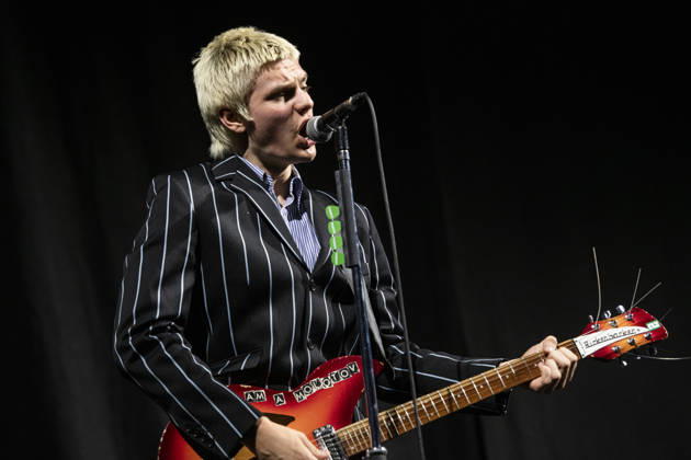 The Molotovs performing live at The O2, London 24 April 2026 The Molotovs performing live at The O2, London 24 April 2026 Matt Cartlidge, singer, guitarist The Molotovs are an English rock band from London. It consists of the Cartlidge teenage siblings. The band was formed in 20 and initially consisted of the Cartlidge siblings as well as a drummer. Originally called The Mocktales, they adopted their current name a year later, which refers both to the Molotov cocktail and to the band s rebellious energy . With all concert venues closed due to the pandemic, The Molotovs played their first gigs on streets and in parks across London. This allowed them to circumvent the age restrictions of some clubs. The band s aim was to reflect their ador  Copyright: xDafyddxOwenx xAvalonx 1094258318