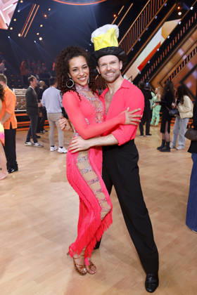 Sängerin Nadja Benaissa (No Angels) und Tänzer Vadim Garbuzov bei der siebten Tanzshow der 19. Staffel der RTL-Tanzshow Lets Dance im Coloneum. Köln, 24.04.2026 NRW Deutschland Copyright: xChristophxHardtx