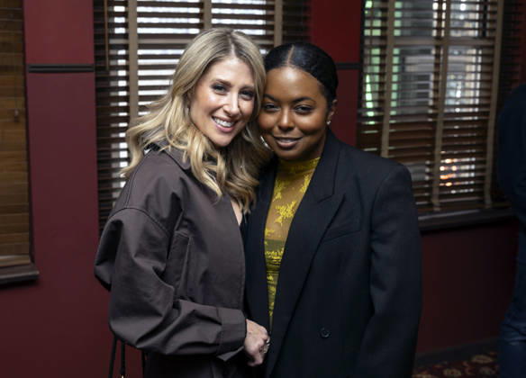 April 24, 2026, New York, Ny, United States: Caissie Levy and Adrienne Warren at Caissie Levy joins the legendary wall of caricatures at Sardi s. Held at SardiÃ¢â‚¬â ¢s in New York. Zuma Press April 24, 2026. New York United States - ZUMAp281 20260424_zea_p281_055 Copyright: xPhotoxImagexPressx