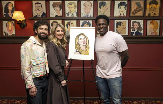 April 24, 2026, New York, Ny, United States: Brandon Uranowitz, Caissie Levy and Joshua Henry at Caissie Levy joins the legendary wall of caricatures at Sardi s. Held at SardiÃ¢â‚¬â ¢s in New York. Zuma Press April 24, 2026. New York United States - ZUMAp281 20260424_zea_p281_057 Copyright: xPhotoxImagexPressx