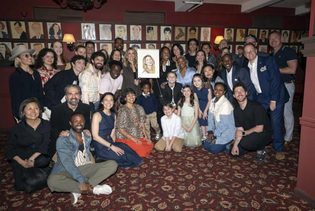 April 24, 2026, New York, Ny, United States: Caissie Levy and Ragtime Cast at Caissie Levy joins the legendary wall of caricatures at Sardi s. Held at SardiÃ¢â‚¬â ¢s in New York. Zuma Press April 24, 2026. New York United States - ZUMAp281 20260424_zea_p281_046 Copyright: xPhotoxImagexPressx