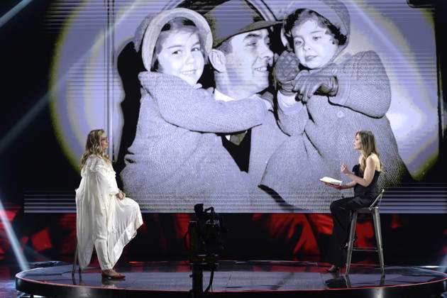 Mc Rome 25 04 2026 Rai Tv broadcast ˜Belve™ photo Mario Cartelli Image in photo Romina Power