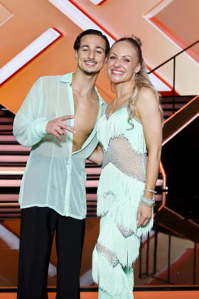 Sänger Milano (Milane Baybah) und Profitänzerin Marta Arndt bei der siebten Tanzshow der 19. Staffel der RTL-Tanzshow Lets Dance im Coloneum. Köln, 24.04.2026 NRW Deutschland Copyright: xChristophxHardtx