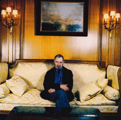 Ed McBAIN pendant son sejour dans un hotel parisien - Date: 20030601 Stephan GLADIEU Opale.photo RECORD DATE NOT STATED