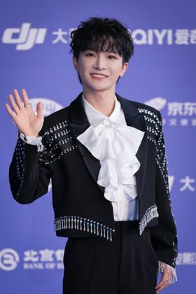 BEIJING, CHINA - APRIL 25: Singer Charlie Zhou Shen attends the closing ceremony of the 16th Beijing International Film Festival on April 25, 2026 in Beijing, China.  Copyright: xVCGx 111637290278