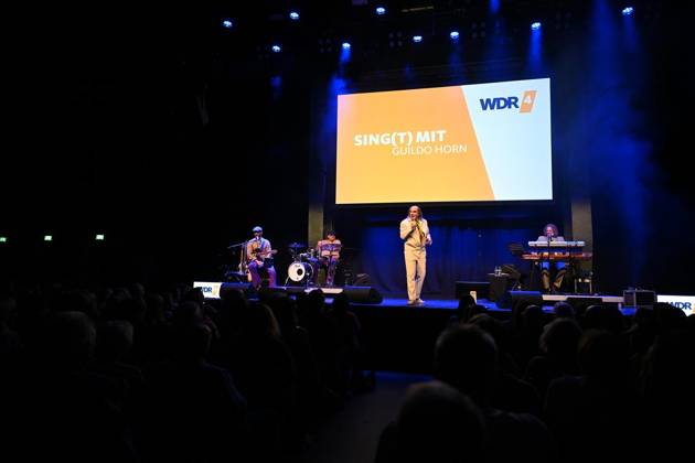 Guildo Horn ist in der Stadt und singt gleich an zwei ausverkauften Abenden mit den Essenern in der Weststadthalle. ** NUR FÜR REDAKTIONELLE ZWECKE ** EDITORIAL USE ONLY **<p>Guildo Horn und die Orthopädischen Strümpfe treten am Samstag, 25. April 2026 in der Weststadthalle in Essen auf. Deutschland NRW Essen Copyright: VladimirxWegener