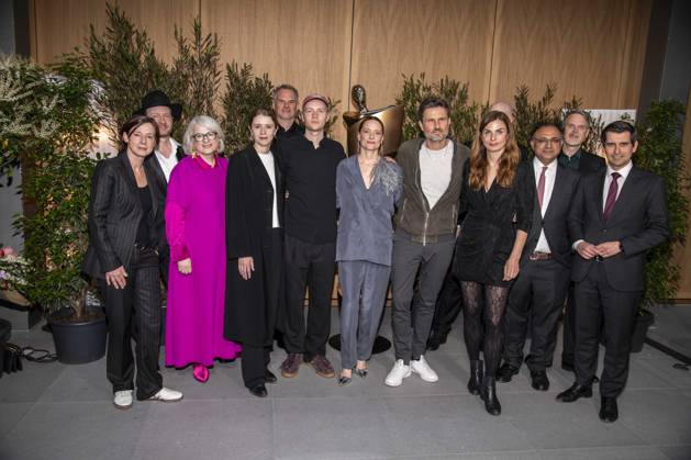 ABB FILMPREISABEND- Anne Leppien, Claudia Löwe, Katharina Stark, guest, Bruno Aleaxander, Anne Ratte-Polle, Simon Verhoeven, Janine Jackowski, Walid Nakschbandi, guest und Dr. Matthias Roßbach zu Gast auf dem Nominiertenabend zum DEUTSCHEN FILMPREISES 2026 in der Landesvertretung Nordrhein-Westfalen am 25.04.2026 in Berlin Berlin Deutschland