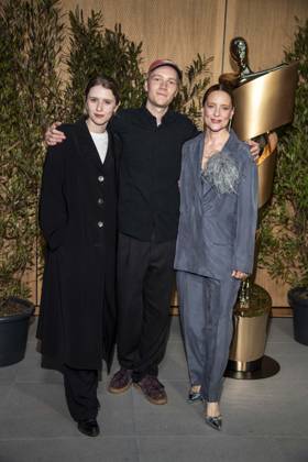 ABB FILMPREISABEND- Katharina Stark, Bruno Aleaxander und Anne Ratte-Polle zu Gast auf dem Nominiertenabend zum DEUTSCHEN FILMPREISES 2026 in der Landesvertretung Nordrhein-Westfalen am 25.04.2026 in Berlin Berlin Deutschland