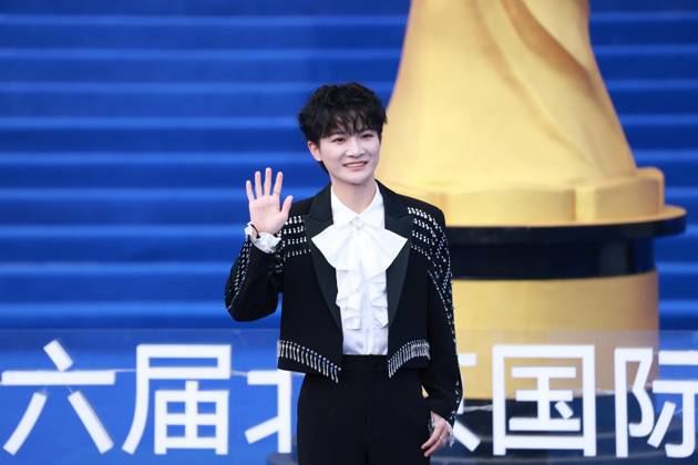 BEIJING, CHINA - APRIL 25: Singer Charlie Zhou Shen attends the closing ceremony of the 16th Beijing International Film Festival on April 25, 2026 in Beijing, China.  Copyright: xVCGx 111637294234