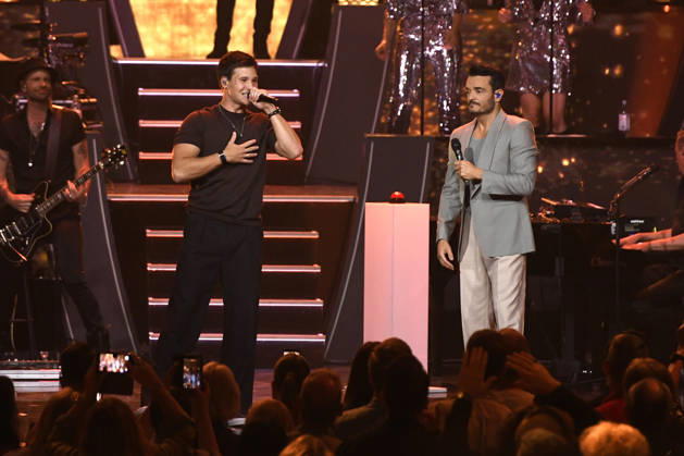 Wincent Weiss und Giovanni Zarrella in der ZDF-Musikshow Die Giovanni Zarrella Show in der Lokhalle Göttingen. Göttingen, 25.04.2026