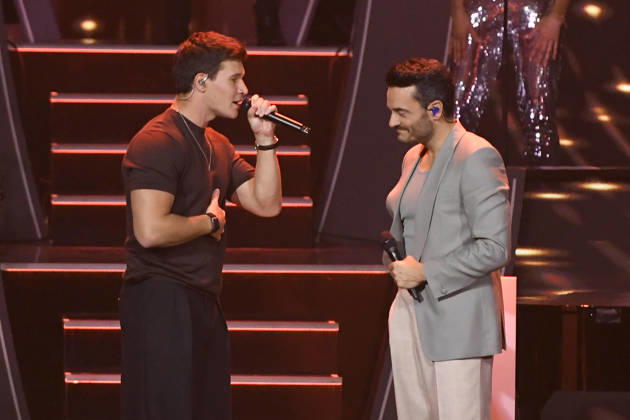 Wincent Weiss und Giovanni Zarrella in der ZDF-Musikshow Die Giovanni Zarrella Show in der Lokhalle Göttingen. Göttingen, 25.04.2026