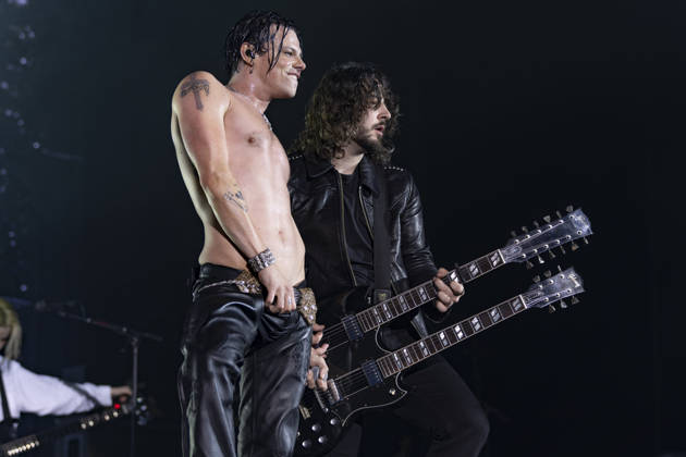 Yungblud performs at AO Arena Yungblud performs at AO Arena, Manchester, England, 25th April 2026, Credit:Mike Gray Avalon  Copyright: xMikexGrayx xAvalonx 1094364139