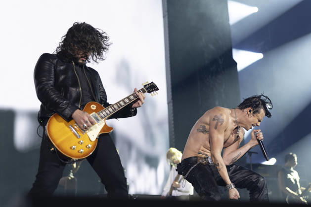 Yungblud performs at AO Arena Yungblud performs at AO Arena, Manchester, England, 25th April 2026, Credit:Mike Gray Avalon  Copyright: xMikexGrayx xAvalonx 1094364301