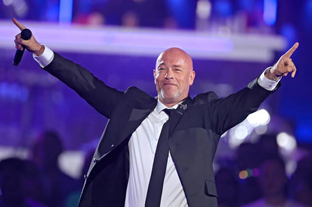 ZDF - Die Giovanni Zarrella Show . Der Graf ( Unheilig ) während der ZDF - Unterhaltungssendung Die Giovanni Zarrella Show am 25.04.2026 im Lokschuppen Göttingen. 20260425SBK0142