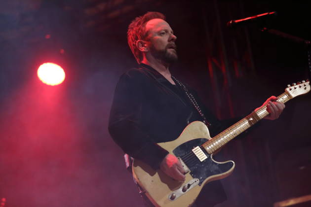 Kiefer Sutherland bei einem Konzert im Metropol in Berlin, 26. April 2026. Kiefer Sutherland Konzert Berlin