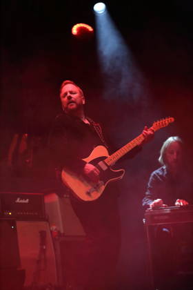 Kiefer Sutherland bei einem Konzert im Metropol in Berlin, 26. April 2026. Kiefer Sutherland Konzert Berlin
