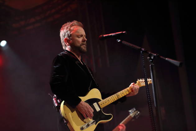 Kiefer Sutherland bei einem Konzert im Metropol in Berlin, 26. April 2026. Kiefer Sutherland Konzert Berlin