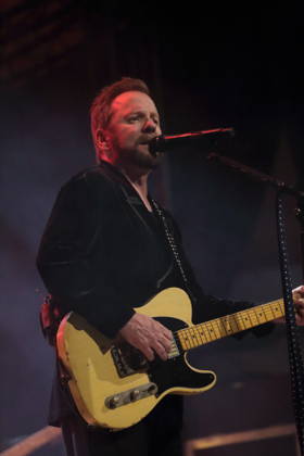 Kiefer Sutherland bei einem Konzert im Metropol in Berlin, 26. April 2026. Kiefer Sutherland Konzert Berlin