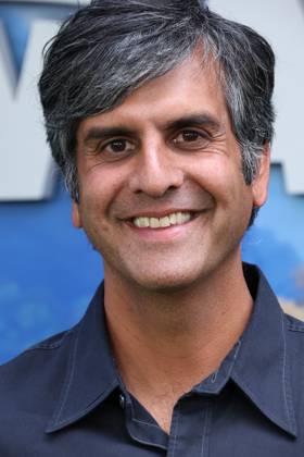 LOS ANGELES, CALIFORNIA - APRIL 26: Siddhartha Khosla at the Premiere of Netflix s Swapped at Netflix Tudum Theater on April 26, 2026 in Los Angeles, California. Copyright: xAdMediax MediaPunchx