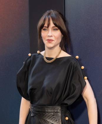 April 26, 2026, Bronx, New York, USA: Zooey Deschanel attends Lost Boys opening night on Broadway at Palace Theatre in New York, NY on April 26, 2026. Bronx USA - ZUMAr339 20260426_znp_r339_118 Copyright: xLevxRadinx