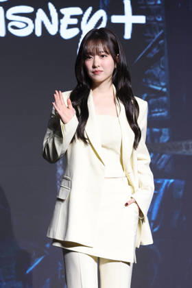 S. Korean actress Park Bo-young S. Korean actress Park Bo-young South Korean actress Park Bo-young, who stars in the new drama Gold Land, an original series by Disney+, poses for a photo during a publicity event in Seoul on April 27, 2026. The first episode of the series will be available on April 29. (Yonhap) 2026-04-27 14:36:41 < 1980-2026 YONHAPNEWS AGENCY. .> ¼­¿ïÆ¯º°½Ã EDITORIAL USE ONLY  Copyright: xx PYH2026042713570034400 YonhapxNewsx yonphotos251773