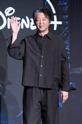 S. Korean actor Kim Hee-won S. Korean actor Kim Hee-won South Korean actor Kim Hee-won, who stars in the new drama Gold Land, an original series by Disney+, poses for a photo during a publicity event in Seoul on April 27, 2026. The first episode of the series will be available on April 29. (Yonhap) 2026-04-27 14:38:16 < 1980-2026 YONHAPNEWS AGENCY. .> ¼­¿ïÆ¯º°½Ã EDITORIAL USE ONLY  Copyright: xx PYH2026042713800034400 YonhapxNewsx yonphotos251789