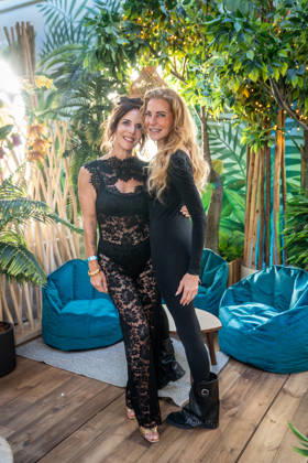Daniela Büchner und Giulia Siegel im neu gestalteten First Floor des Megaparks;Saison-Opening 2026 im Megapark auf Mallorca -, Playa de Palma Mallorca Spanien Megapark