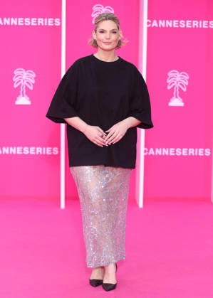 Lea Camilleri on the pink carpet at the 9th edition of Canneseries in Cannes April 26th, 2026 Denis Guignebourg Bestimage Celebrities on the pink carpet at the 9th edition of Canneseries in Cannes April 26th, 2026 Cannes France  Copyright: xDenisxGuignebourgx xBestimagexDenisxGuignebourgx xBestimagex