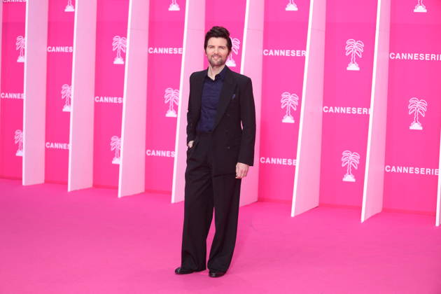 Adam Scott on the pink carpet at the 9th edition of Canneseries in Cannes April 26th, 2026 Denis Guignebourg Bestimage Celebrities on the pink carpet at the 9th edition of Canneseries in Cannes April 26th, 2026 Cannes France  Copyright: xDenisxGuignebourgx xBestimagexDenisxGuignebourgx xBestimagex
