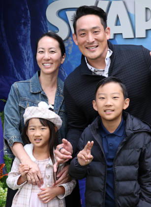 Los Angeles premiere of Netflix s Swapped at Netflix Tudum Theater Featuring: Kaia Kim, Jeff Kim, Jordan Kim, Julie Nguyen Where: Los Angeles, California, United States When: 26 Apr 2026 Credit: Faye s Vision Cover Images EDITORIAL USE ONLY. NOT FOR USE BY NEWSPAPERS BASED IN THE UK. Copyright: xx coverimg55647657
