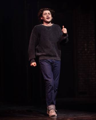 LJ Benet on stage for THE LOST BOYS Opening Night Curtain Call on Broadway, Palace Theatre, New York, NY, April 26, 2026. Photo By: Simon Lindenblatt Everett Collection THE LOST BOYS Opening Night Curtain Call on Broadway 