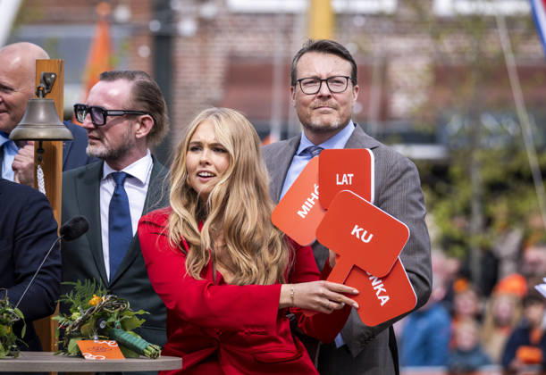 Prinses Amalia tijdens de quiz in Dokkum DOKKUM - Koningsdag wordt in Dokkum in Friesland gevierd door de Koninklijke familie. Credit : Frank van Beek CC Dokkum Nederland  Copyright: xx FrankxvanxBeekx xCCx