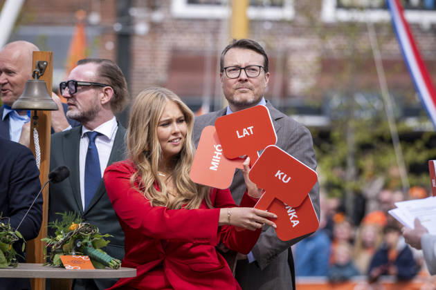Prinses Amalia tijdens de quiz in Dokkum DOKKUM - Koningsdag wordt in Dokkum in Friesland gevierd door de Koninklijke familie. Credit : Frank van Beek CC Dokkum Nederland  Copyright: xx FrankxvanxBeekx xCCx