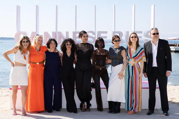 The 9th Canneseries International Festival - BOHO Photocall Abbie Boutkabout, Zita Theunynck, Olympia Allaert, Ikram Aoulad, Helen Perquy, Miss Angel, Serine Ayari, Philippe De Schepper, Laura Brewaeys attends the BOHO Photocall Photocall at the 9th Canneseries International Festival at Plage Du Majestic on April 27, 2026 in Cannes, France. Photo by ShootPix ABACAPRESS.COM Cannes France Copyright: xShootpix ABACAx
