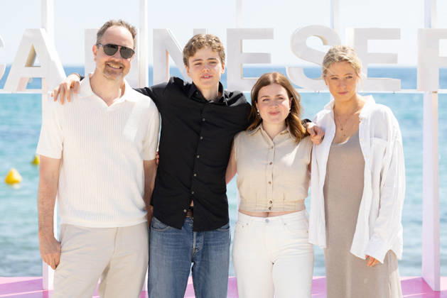 The 9th Canneseries International Festival - SUMMER OF 1985 Photocall Linus Rogsgard, Amy Deasismont, Bjorn Stein attends the SUMMER OF 1985 Photocall at the 9th Canneseries International Festival at Plage Du Majestic on April 27, 2026 in Cannes, France. Photo by ShootPix ABACAPRESS.COM Cannes France  Copyright: xShootpix ABACAx