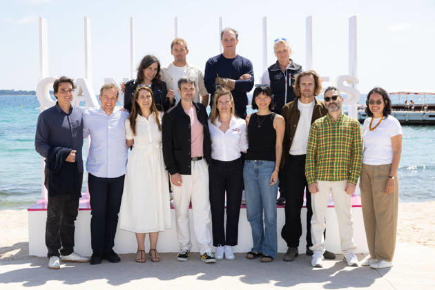 The 9th Canneseries International Festival - Vendee Globe Seuls Autour Du Monde Photocall Jérémie Beyou, Thomas Ruyant, Thomas Sametin, Pip Hare and Conrad Colman attend the Vendée Globe: Seuls Autour Du Monde Photocall at the 9th Canneseries International Festival at Plage Du Majestic on April 27, 2026 in Cannes, France. Photo by ShootPix ABACAPRESS.COM Cannes France  Copyright: xShootpix ABACAx